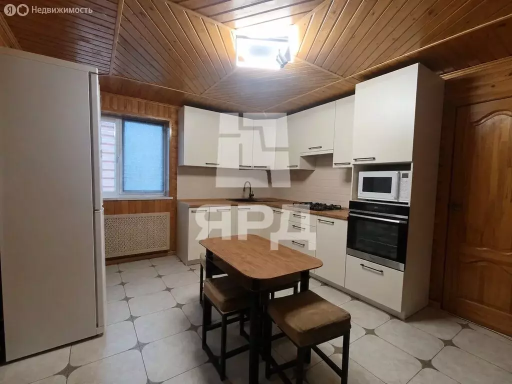 Дом в Таганрог, Торговая улица (146.4 м) - Фото 1