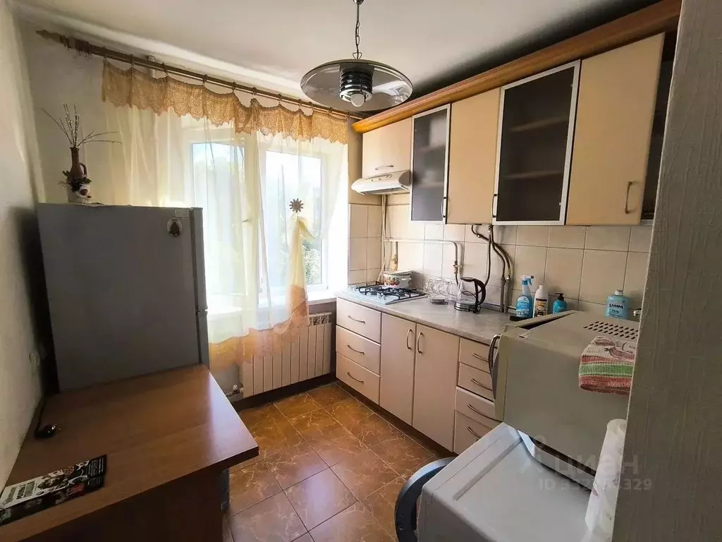 1-к кв. Крым, Симферополь ул. Дмитрия Ульянова, 12 (35.0 м) - Фото 1