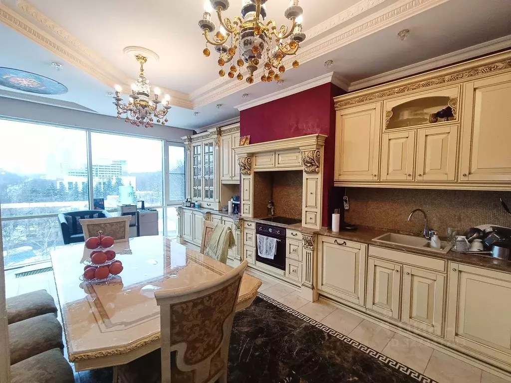 5-к кв. Москва Нежинская ул., 1к1 (210.0 м) - Фото 1