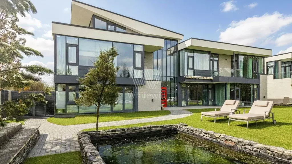 Коттедж в Московская область, Красногорск городской округ, д. ... - Фото 1