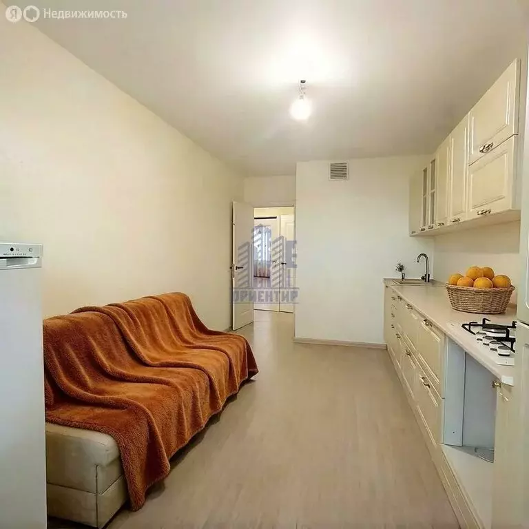 1-комнатная квартира: Чебоксары, Радужная улица, 6к1 (45 м) - Фото 1