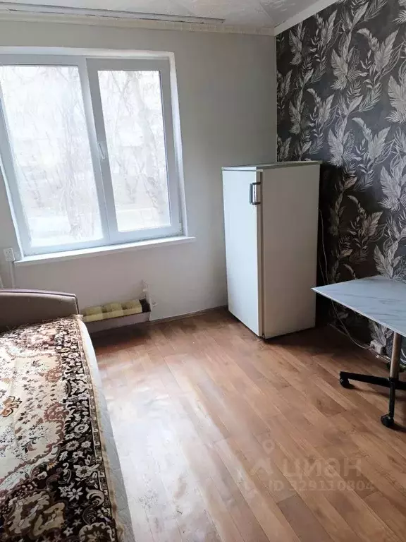 Комната Свердловская область, Екатеринбург ул. Шишимская, 17 (11.0 м) - Фото 2
