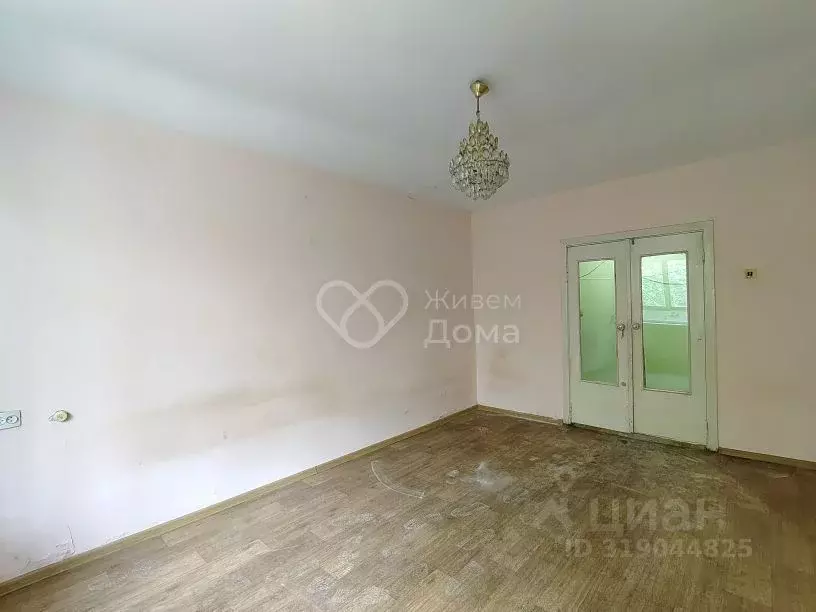 2-к кв. Волгоградская область, Волгоград Жилгородок мкр, ул. ... - Фото 0