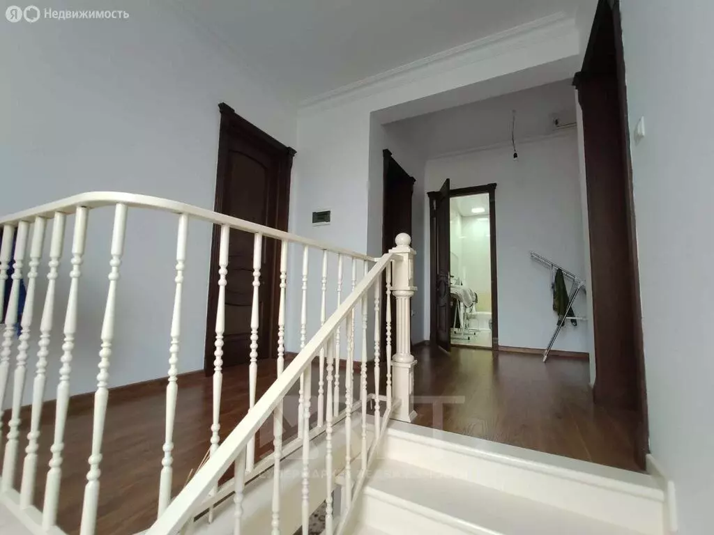 Дом в Махачкала, 1-я Связная улица (230 м) - Фото 1