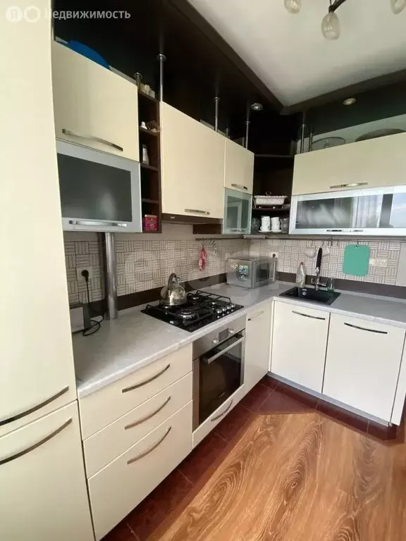 3-комнатная квартира: Ливны, Октябрьская улица, 29 (68.1 м) - Фото 1