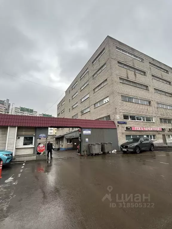 Гараж в Москва ул. Введенского, 23А (18 м) - Фото 0