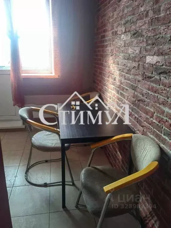1-к кв. Хакасия, Абакан ул. Кирова, 107к1 (37.0 м) - Фото 2