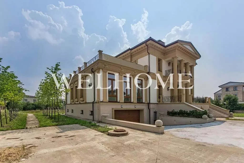 Продается дом в КП Монолит - Фото 0