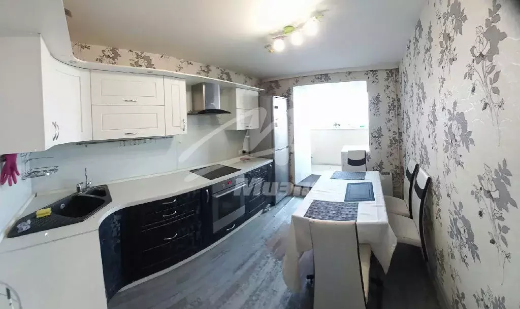 Продается 3-комнатная квартира - Фото 2