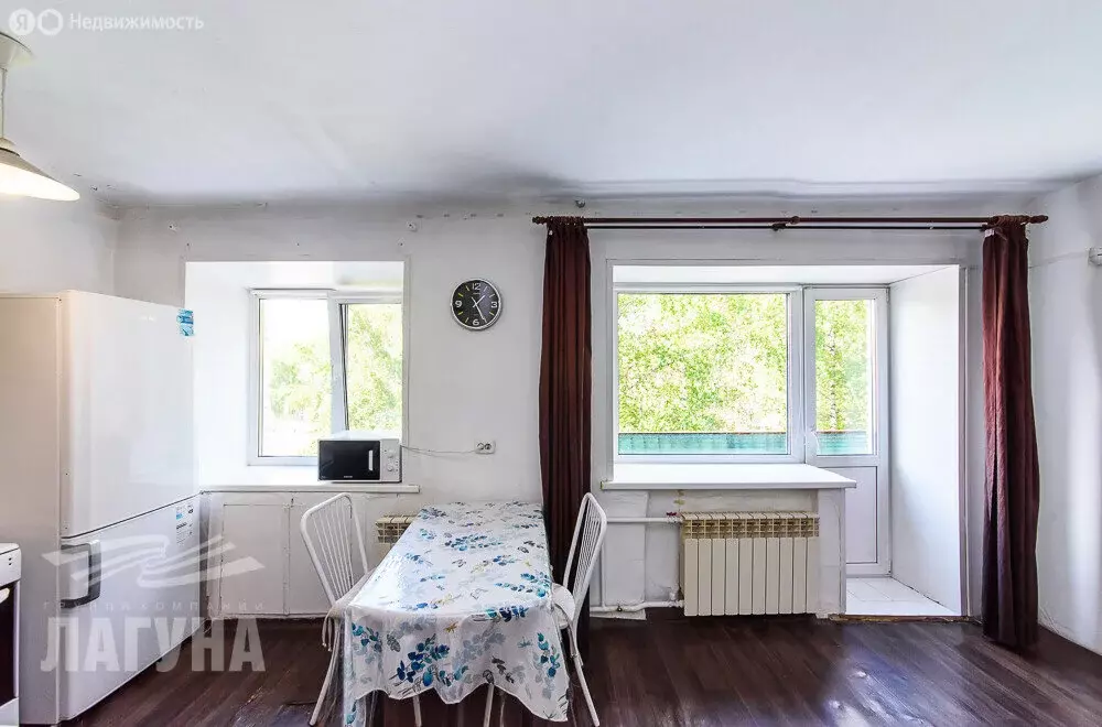 2-комнатная квартира: Томск, улица Дзержинского, 57 (42.1 м) - Фото 0