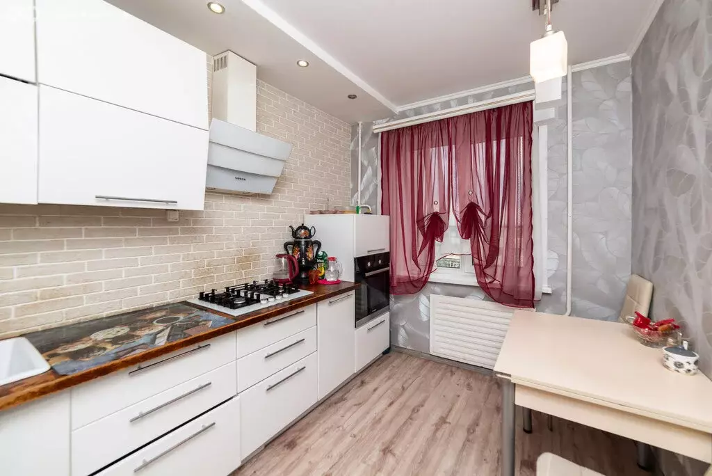 3-комнатная квартира: Курган, улица Бурова-Петрова, 60 (62.6 м) - Фото 2