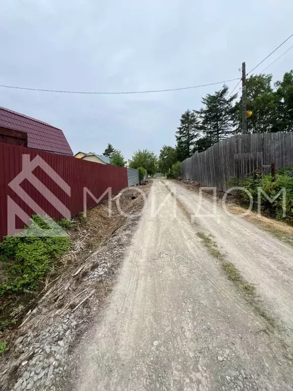 Дом в Сахалинская область, Южно-Сахалинск ул. Рябиновая (674 м) - Фото 1