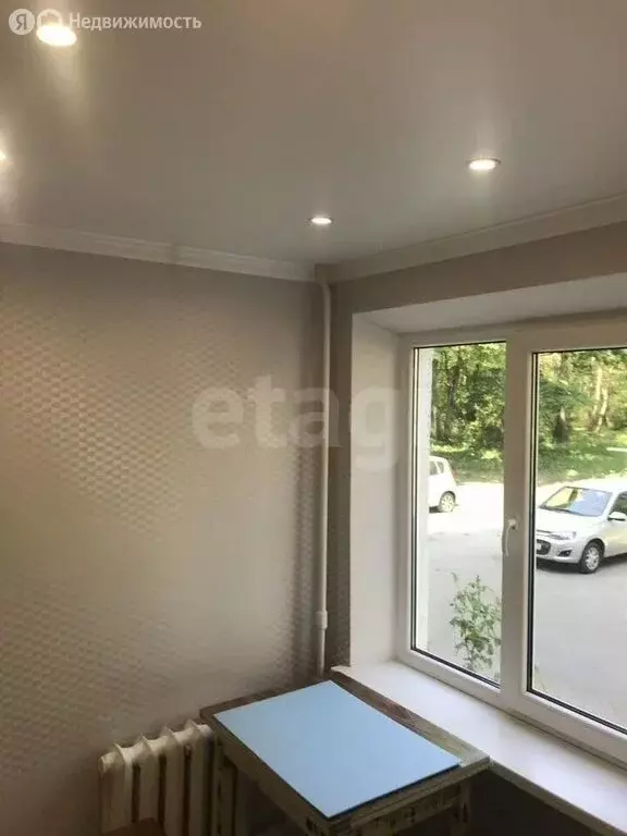 3-комнатная квартира: Калининград, Лужская улица, 40 (52.4 м) - Фото 1