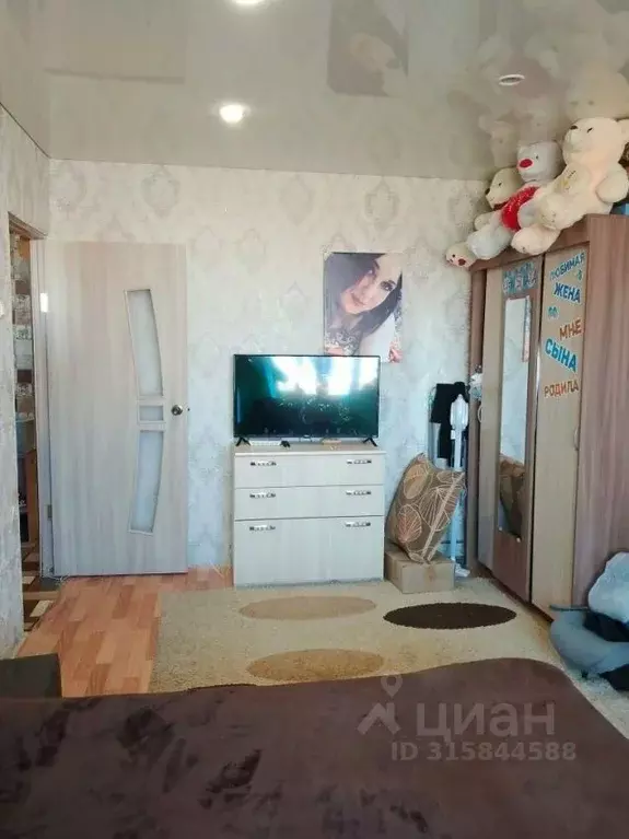 2-к кв. Курганская область, Курган Заозерный жилрайон, 7-й мкр, 15 ... - Фото 1