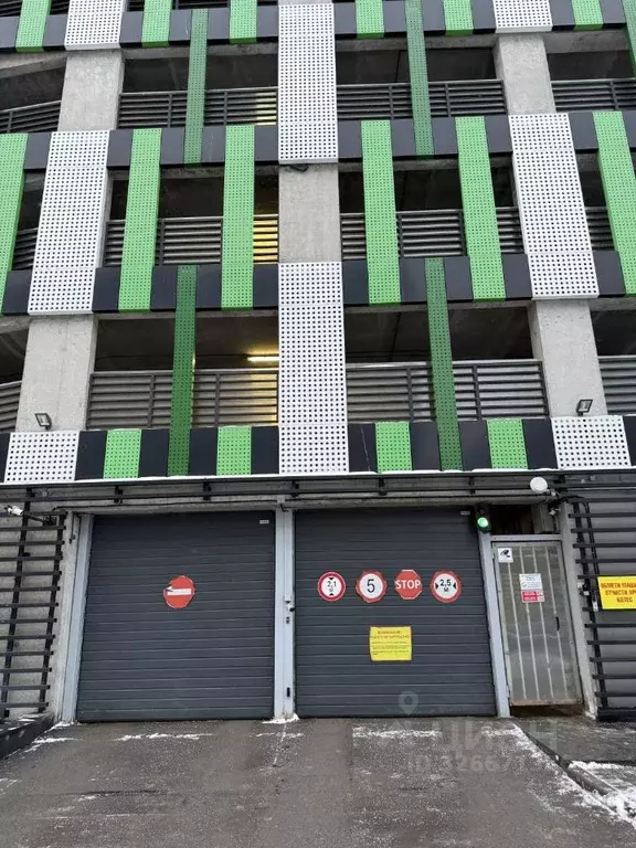 Гараж в Санкт-Петербург ул. Военная, 8 (14 м) - Фото 0