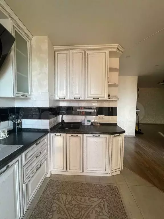 3-к. квартира, 60 м, 8/9 эт. - Фото 0