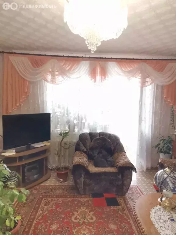 4-комнатная квартира: Октябрьский, 34-й микрорайон, 8А (77.7 м) - Фото 1