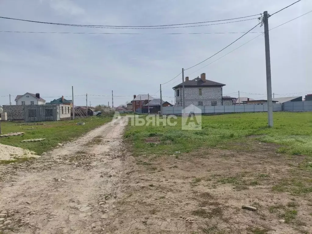 Участок в Ростовская область, Волгодонск Летний пер. (6.0 сот.) - Фото 1