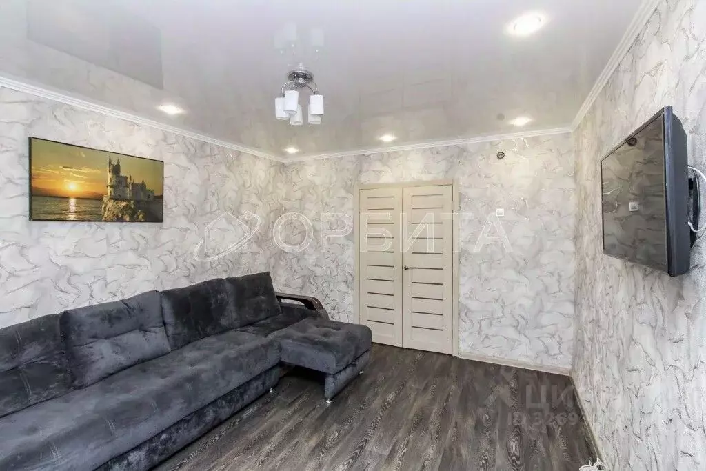 4-к кв. Тюменская область, Тюмень ул. Шишкова, 84 (76.4 м) - Фото 2