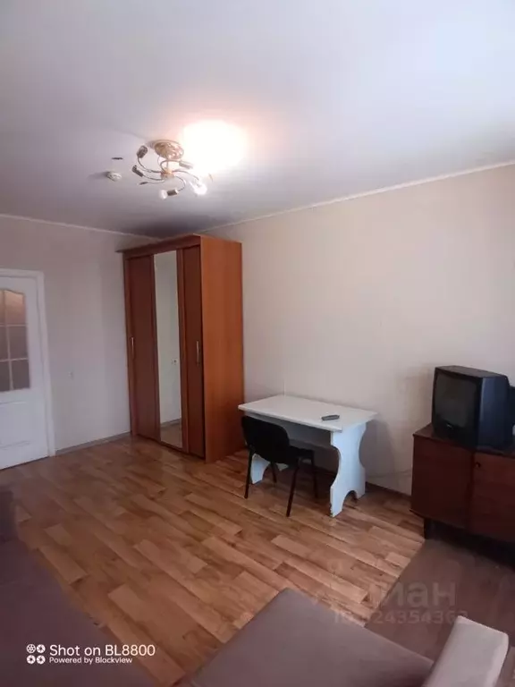 Комната Новосибирская область, Новосибирск ул. Молодости, 30 (18.0 м) - Фото 2