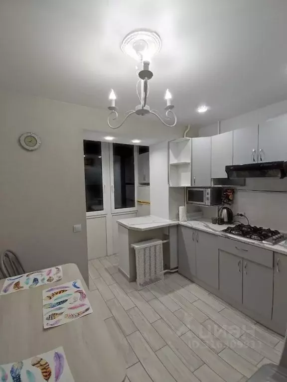 2-к кв. Калининградская область, Калининград Угловая ул., 15 (60.0 м) - Фото 1