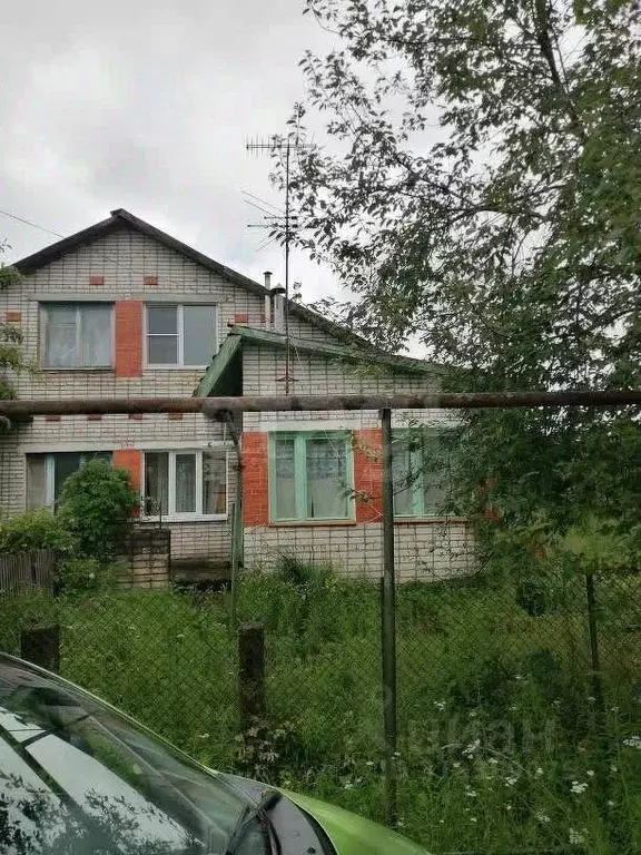 5-к кв. Псковская область, Дедовичи рп пер. Лесной, 49 (88.6 м) - Фото 0