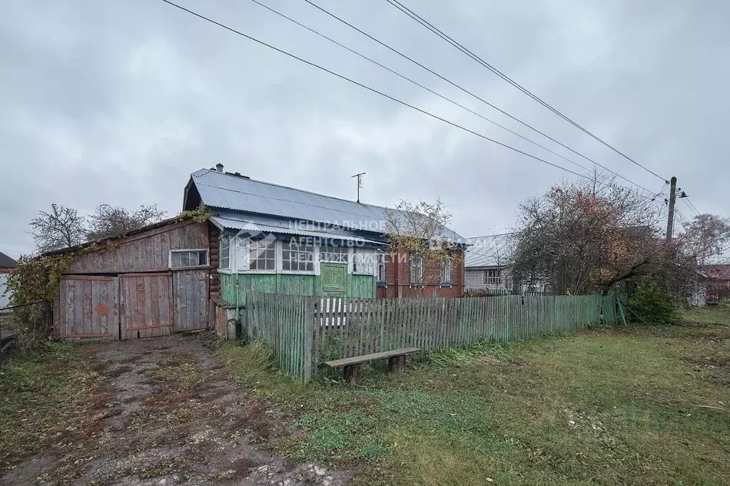 Дом в Рязанская область, Рыбновский район, Батуринское с/пос, д. ... - Фото 0