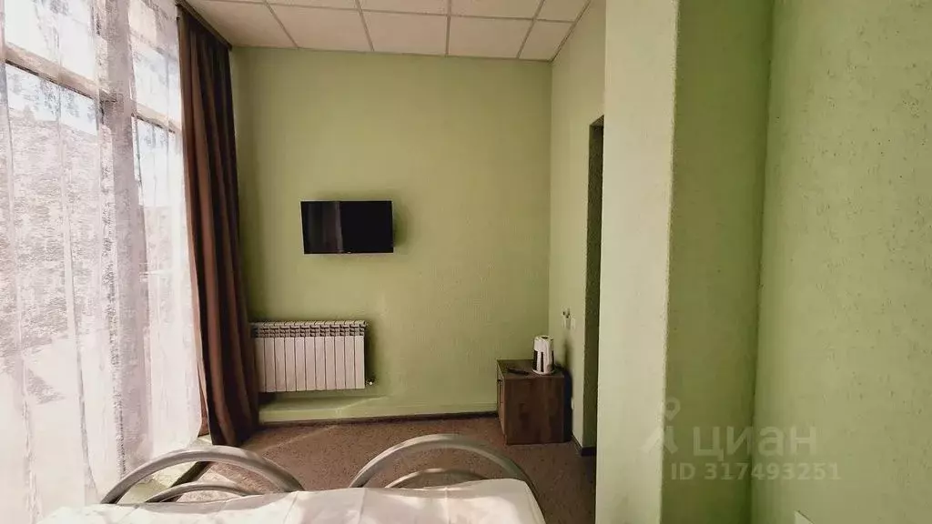 Комната Краснодарский край, Сочи Урожайная ул., 41Б/2 - Фото 1