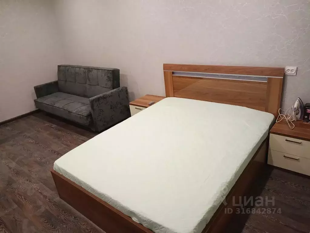 1-к кв. Татарстан, Казань ул. Фатыха Амирхана, 47 (36.0 м) - Фото 1
