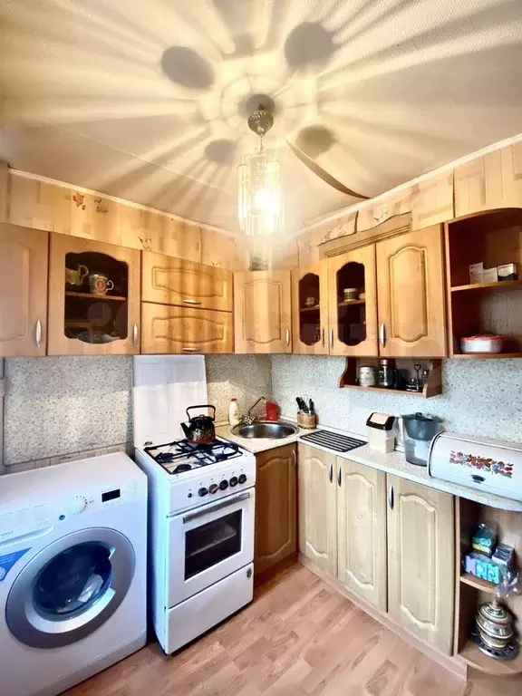 3-к. квартира, 58 м, 2/5 эт. - Фото 0