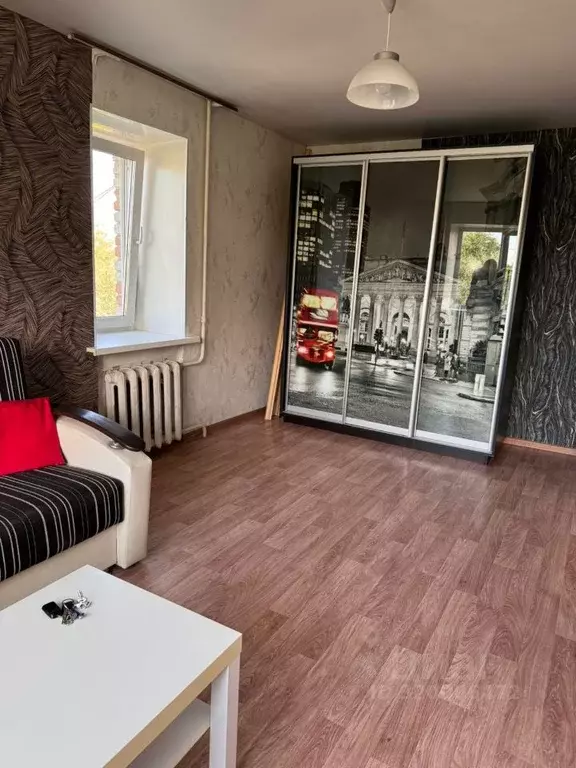 1-к кв. Алтайский край, Барнаул ул. 40 лет Октября, 21 (32.0 м) - Фото 0
