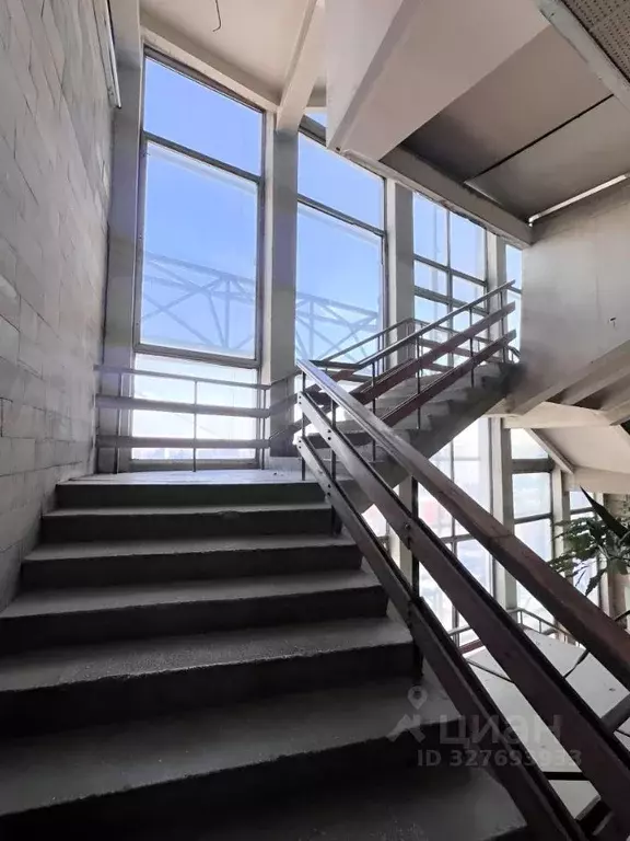 Офис в Москва ул. Ивана Франко, 4К10 (415 м) - Фото 1