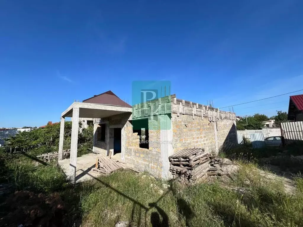 Дом в Севастополь Строитель садовое товарищество, ул. Ближняя (100 м) - Фото 0