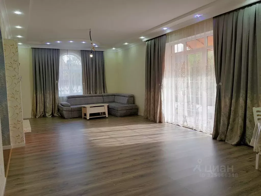 Дом в Калининградская область, Калининград Энергетик СНТ,  (172 м) - Фото 1