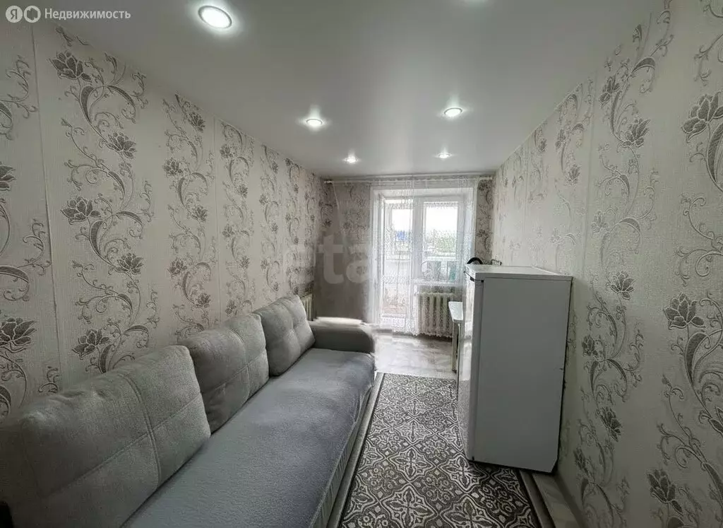 2-комнатная квартира: Чернушка, Пионерская улица, 81А (48 м) - Фото 1
