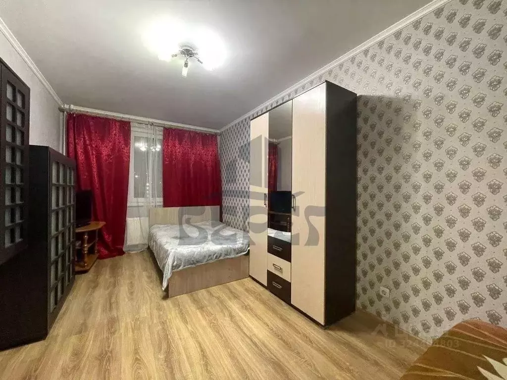 1-к кв. Татарстан, Казань ул. Александра Курынова, 6к1 (35.0 м) - Фото 1