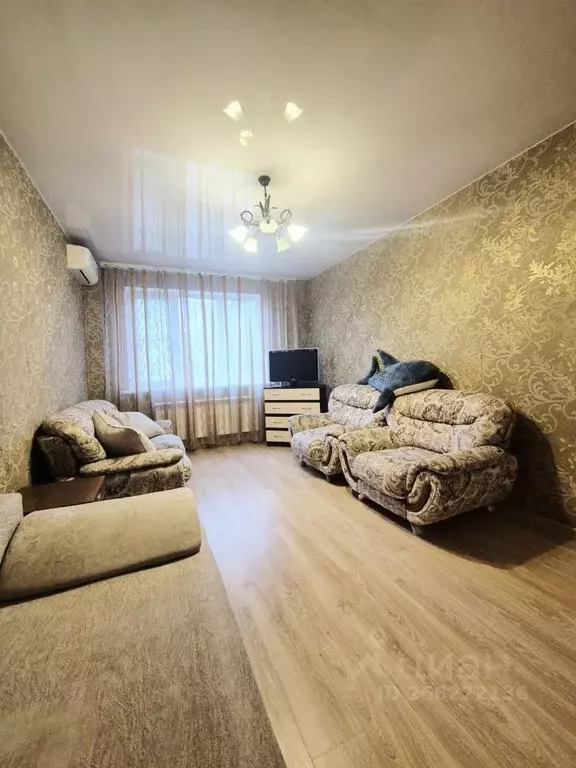 2-к кв. Ростовская область, Батайск пл. Железнодорожников, 8 (57.0 м) - Фото 1