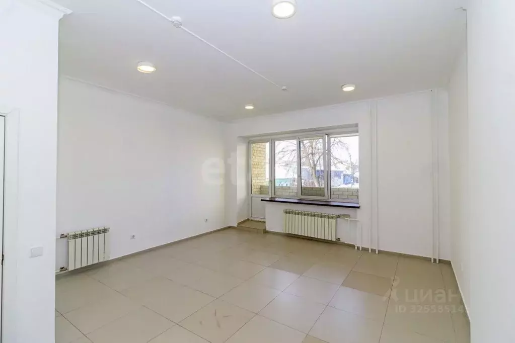 Помещение свободного назначения в Тюменская область, Тюмень ул. ... - Фото 0