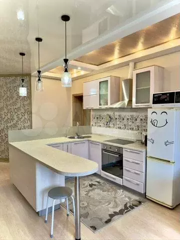 2-к. квартира, 62 м, 4/8 эт. - Фото 0