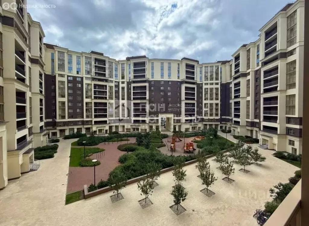 3-комнатная квартира: Санкт-Петербург, проспект Авиаконструкторов, 54 ... - Фото 1