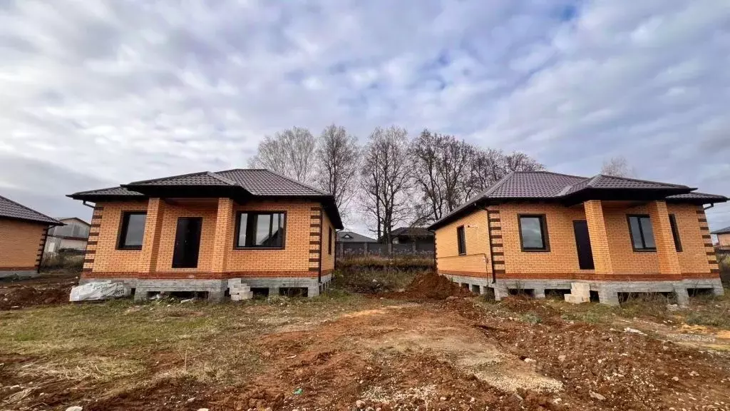 Дом в Тульская область, Тула городской округ, д. Медвенка, Водный мкр ... - Фото 2