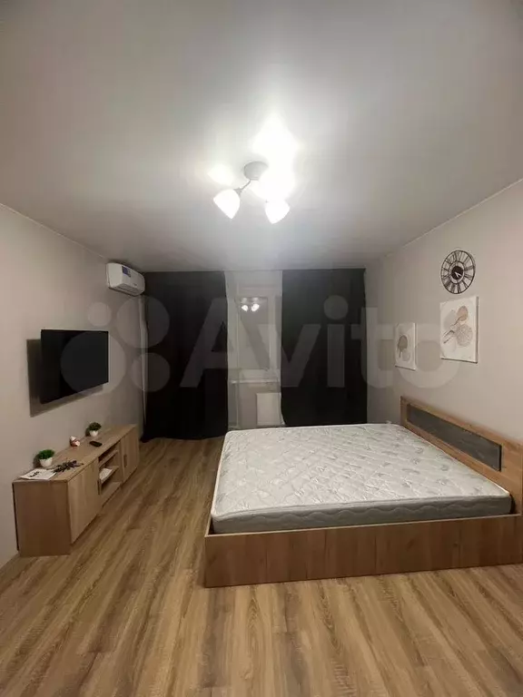1-к. квартира, 37 м, 4/15 эт. - Фото 1
