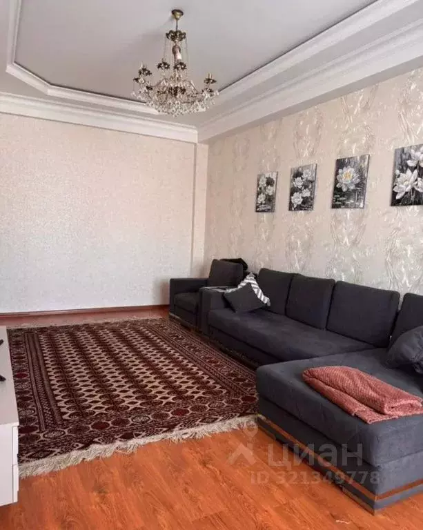 2-к кв. Дагестан, Махачкала ул. Гайдара Гаджиева, 1Б (70.0 м) - Фото 0