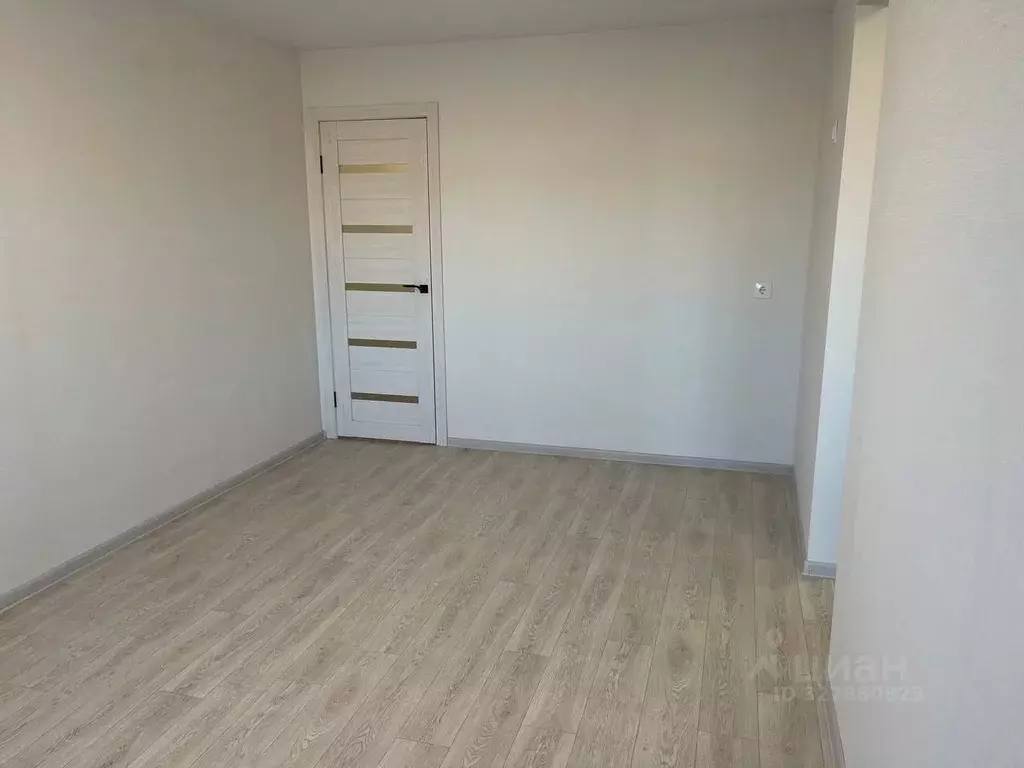 1-к кв. Омская область, Омск просп. Мира, 45 (31.1 м) - Фото 2