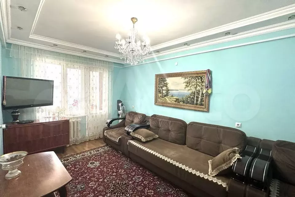 1-к. квартира, 40м, 3/10эт. - Фото 0