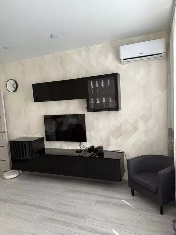 1-к. квартира, 38 м, 7/9 эт. - Фото 0