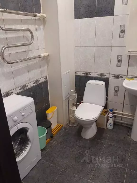 2-к кв. Тюменская область, Тюмень Харьковская ул., 48 (52.0 м) - Фото 2