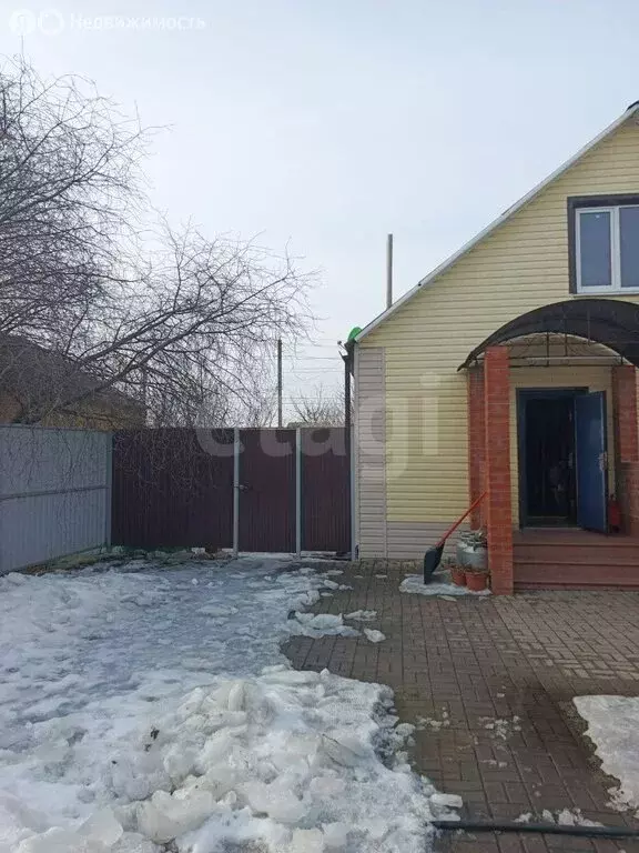 Дом в Валуйки, улица Воровского (76.6 м) - Фото 2