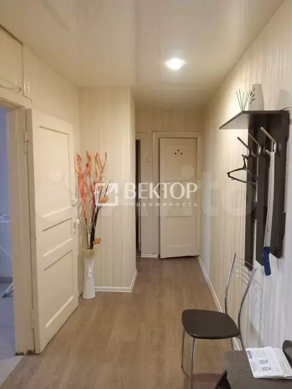 2-к. квартира, 56 м, 4/4 эт. - Фото 1