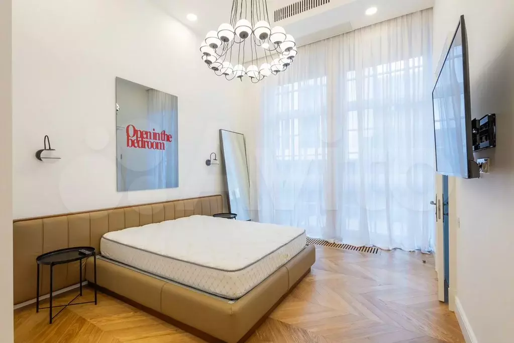 5-к. квартира, 290 м, 2/6 эт. - Фото 1